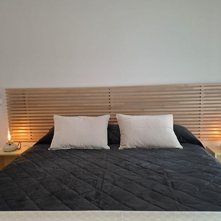 Apartamento Compartido Hab Privadas Playa De La Caleta Cadice Esterno foto