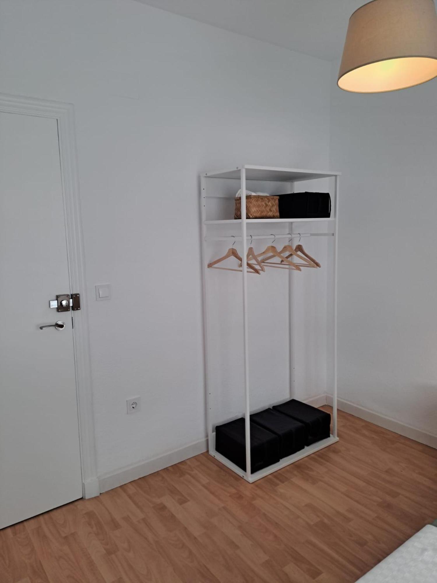 Apartamento Compartido Hab Privadas Playa De La Caleta Cadice Esterno foto