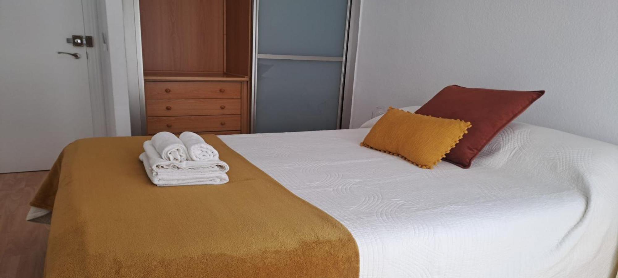 Apartamento Compartido Hab Privadas Playa De La Caleta Cadice Esterno foto